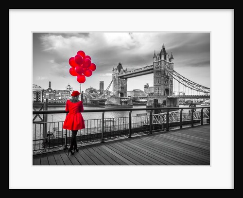 Women near Tower bridge by Assaf Frank